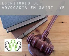 Escritório de advocacia em  Saint-Lyé