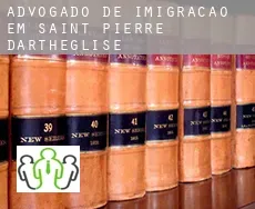 Advogado de imigração em  Saint-Pierre-d'Arthéglise